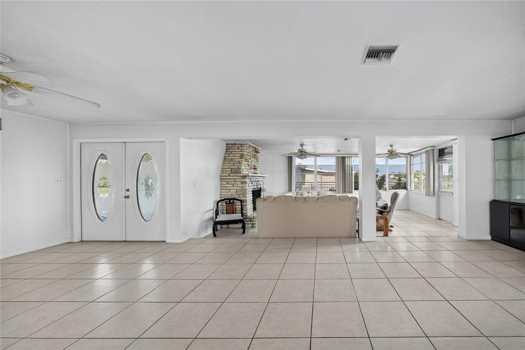 321 WEBER TERRACE 4