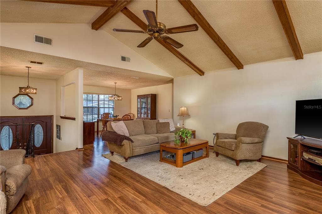 1462 LAKEVIEW DRIVE photo 9