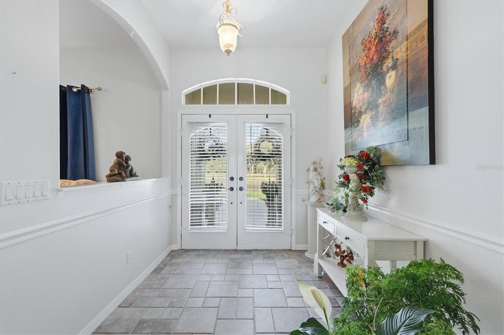 801 ROTONDA CIRCLE 3