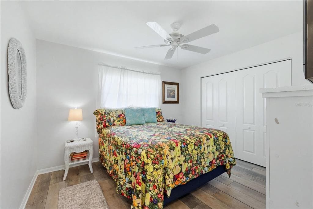 801 ROTONDA CIRCLE photo 24