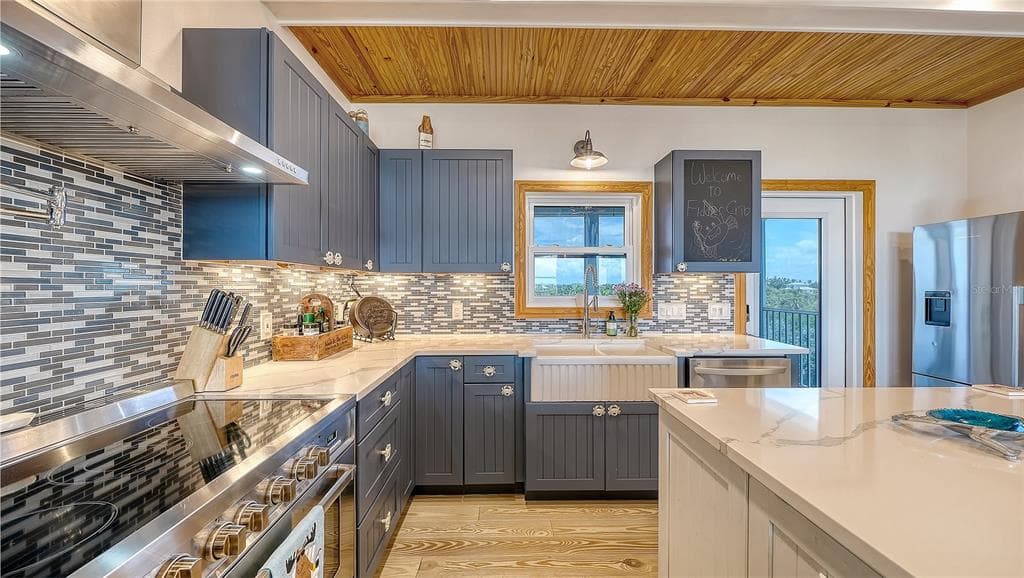 180 HORSESHOE LOOP ROAD photo 24