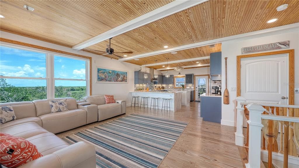 180 HORSESHOE LOOP ROAD photo 18