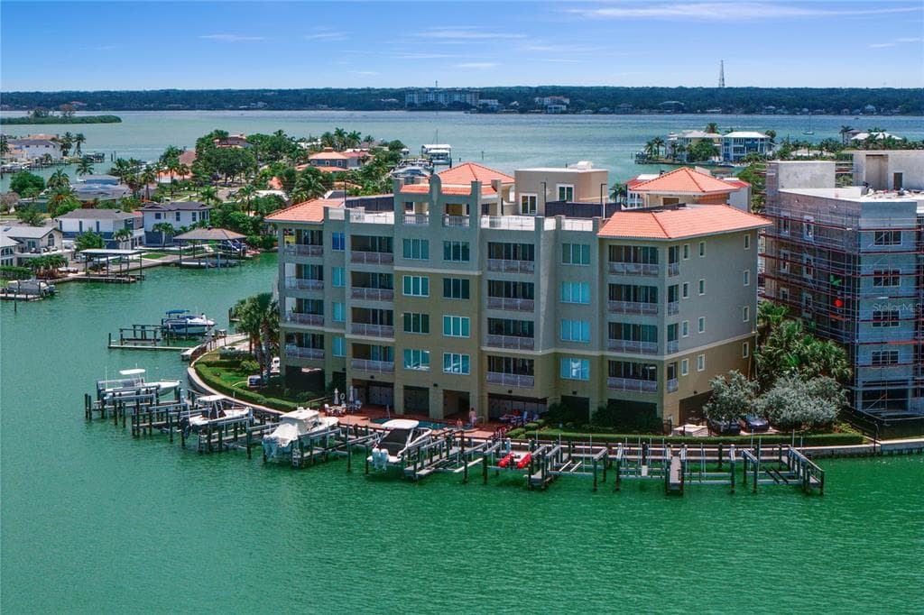 200 SKIFF POINT #501 4