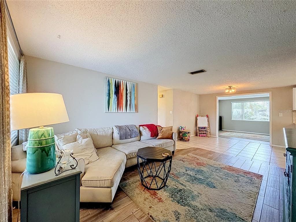 2228 SOCIETY DRIVE photo 7
