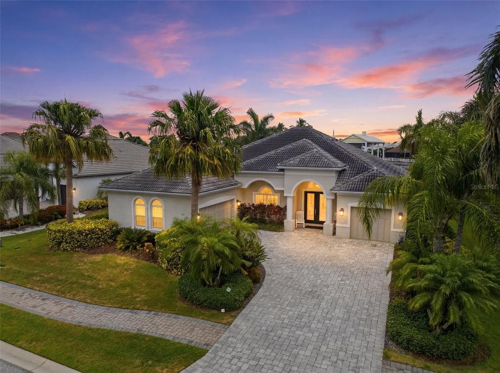 621 REGATTA WAY 1