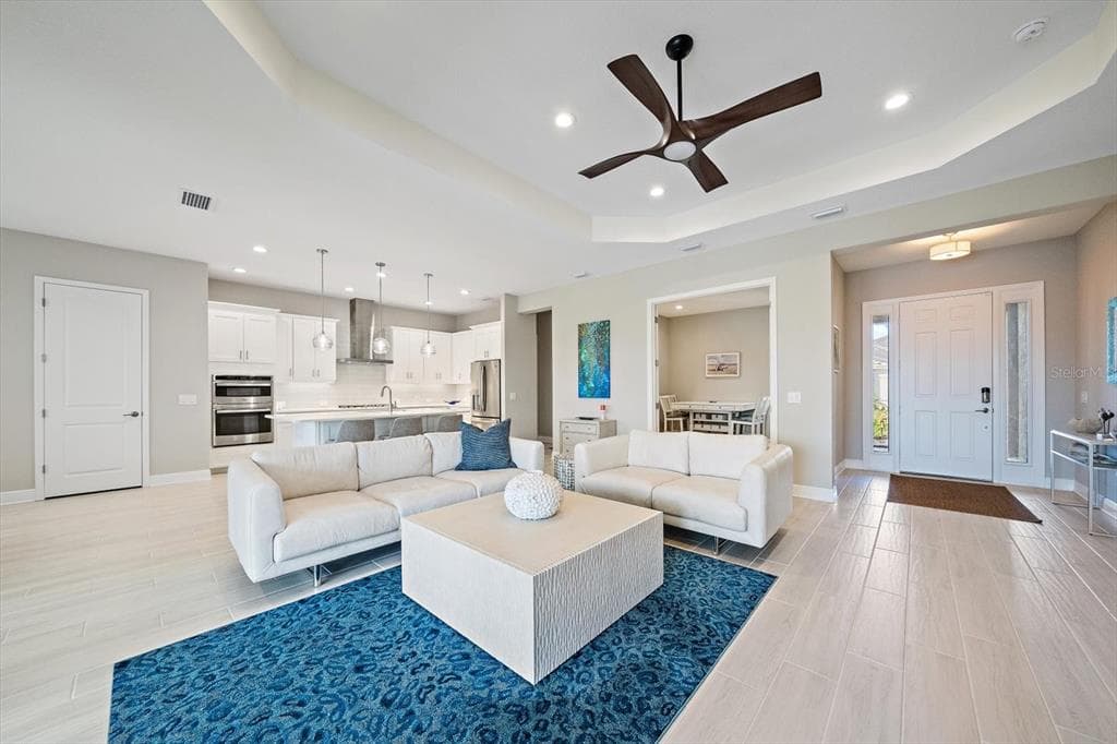 11169 HOGAN CIRCLE photo 8