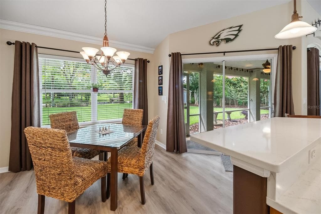 48 BARRING PLACE photo 10