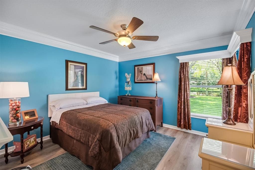 48 BARRING PLACE photo 21