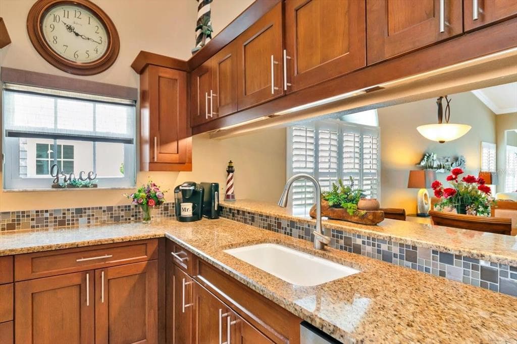1240 SPOONBILL LANDINGS CIRCLE photo 15