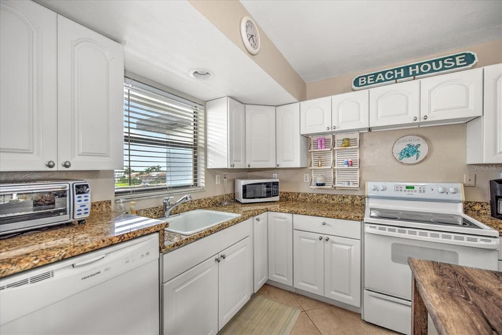 1027 ANGLERS COVE B502 photo 14