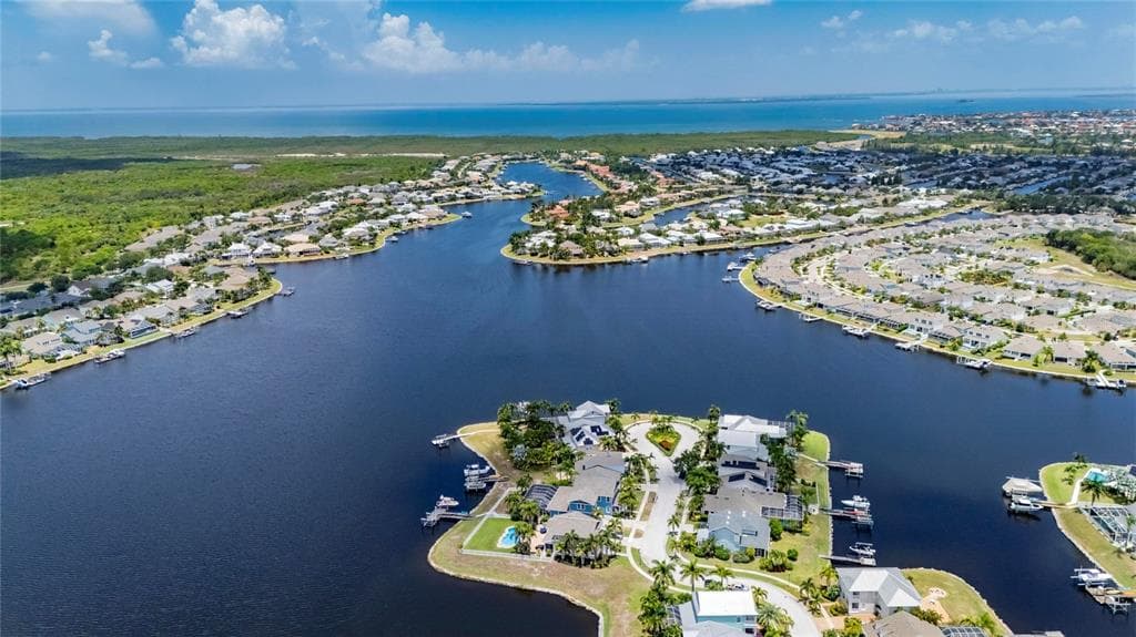 5216 POINT HARBOR LANE 5