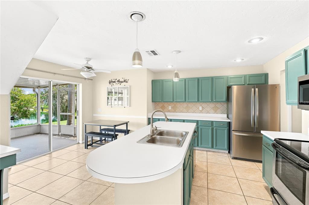 4817 11TH AVENUE CIRCLE E photo 14