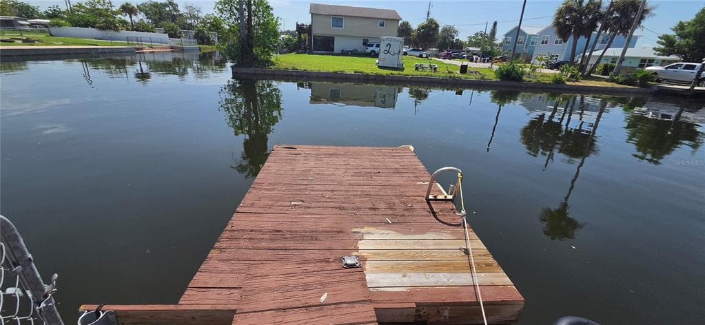13324 CAROL DRIVE photo 2