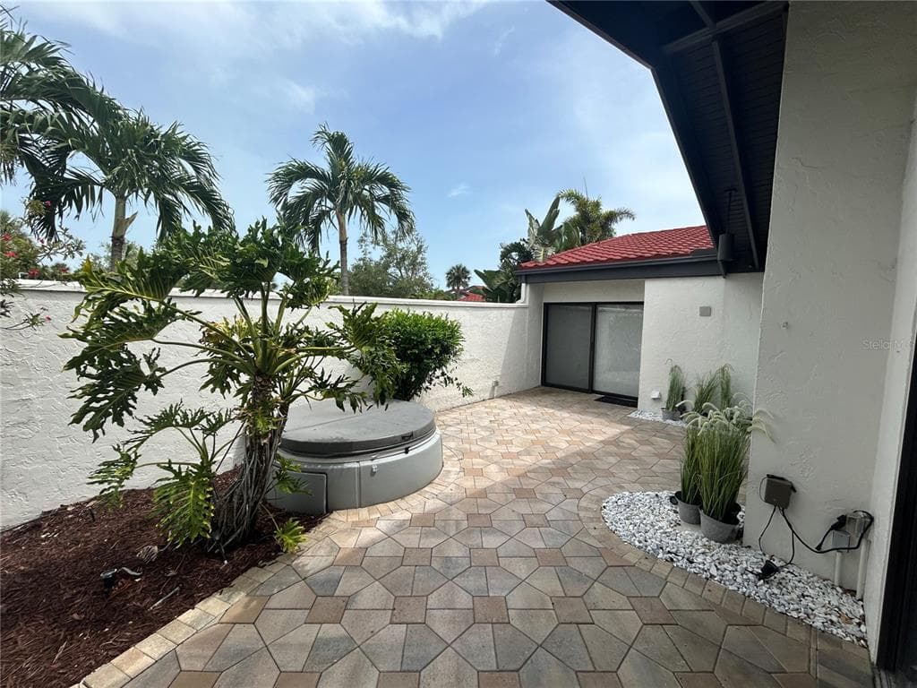 780 SARABAY ROAD #16 5