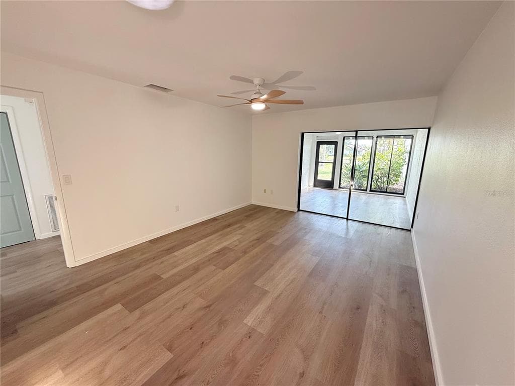 780 SARABAY ROAD 16 photo 20