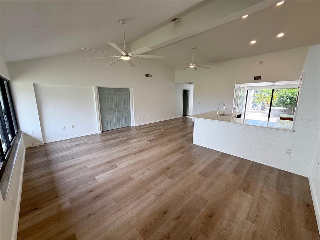 780 SARABAY ROAD 16 photo 14
