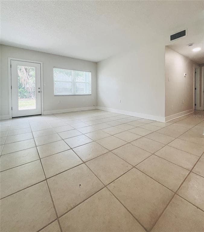 300 VENETIAN DRIVE 3 photo 13