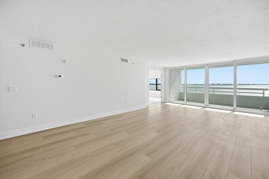 888 BLVD OF THE ARTS 707 photo 16