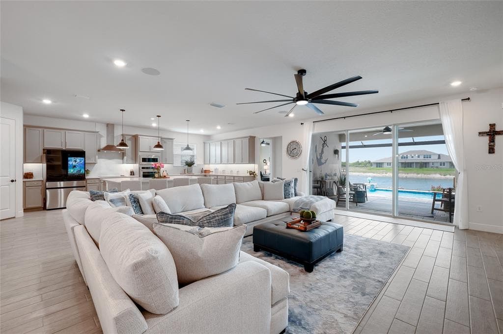 7466 SEA MANATEE STREET photo 15