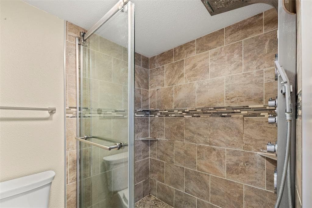 8150 BRENT STREET 747 photo 19