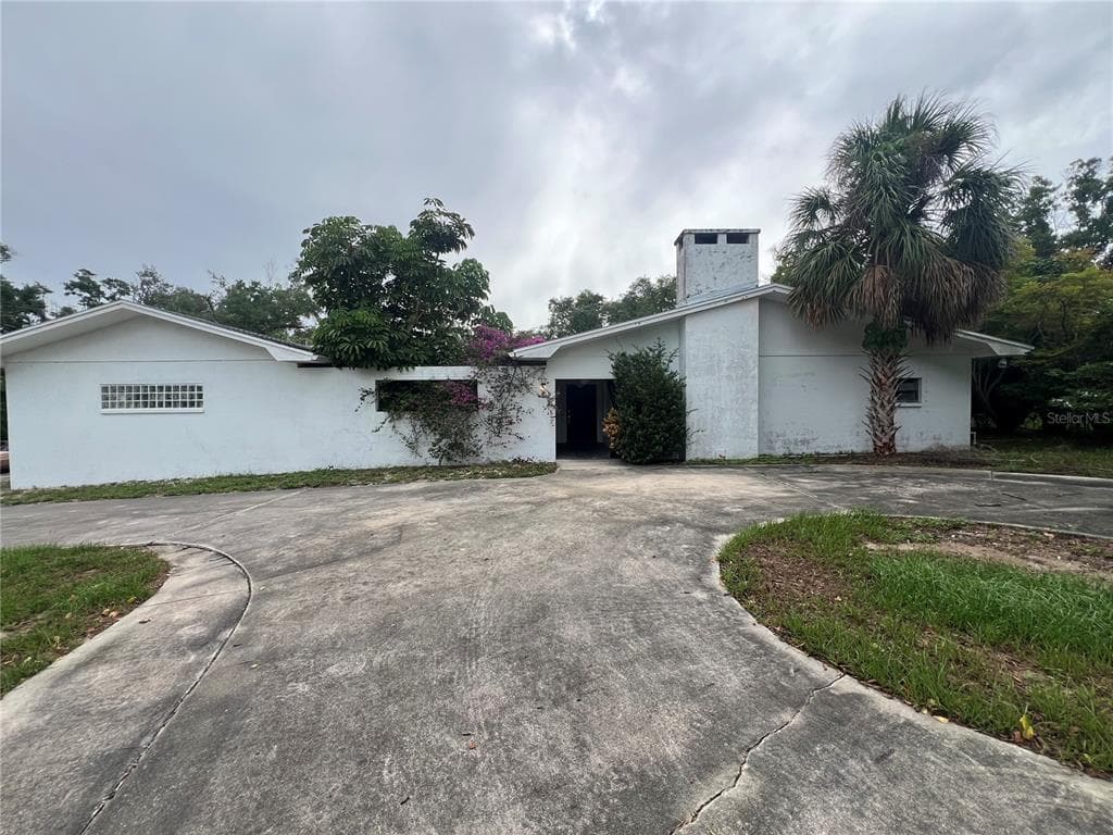 425 CRAIG DRIVE 1
