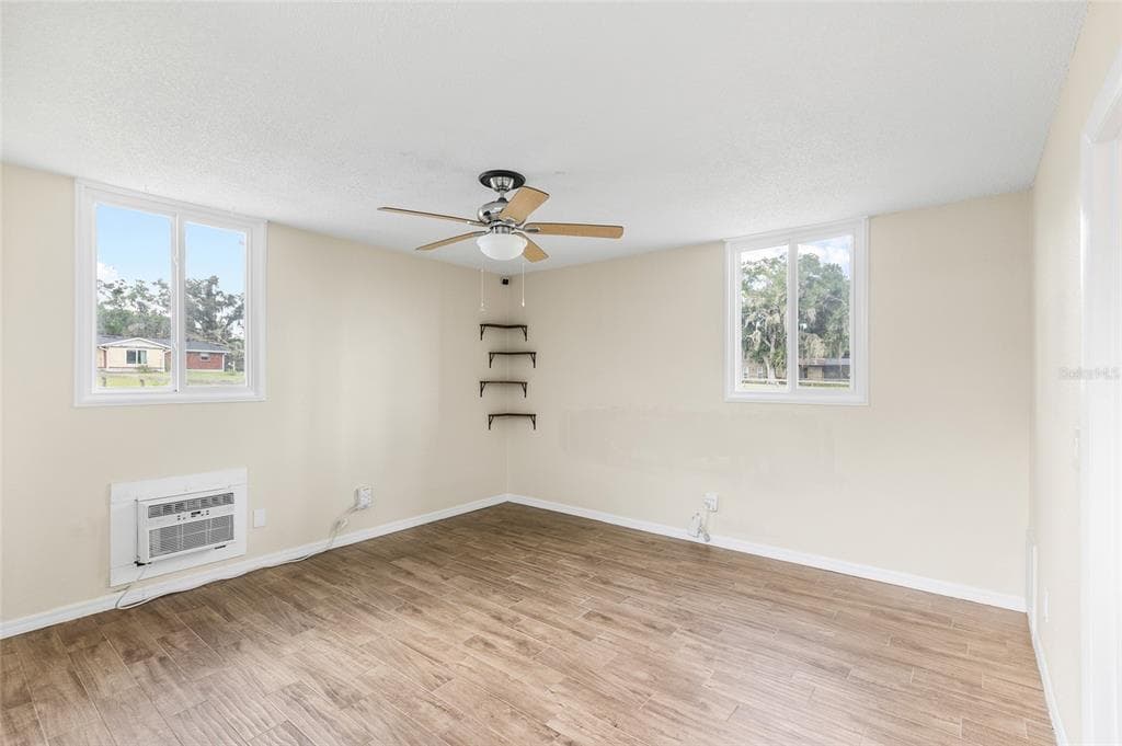 18200 CYPRESS COVE LANE photo 22