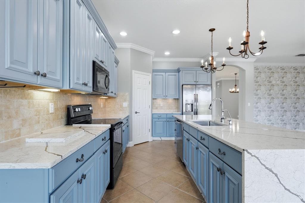 20252 PEZZANA DRIVE photo 23