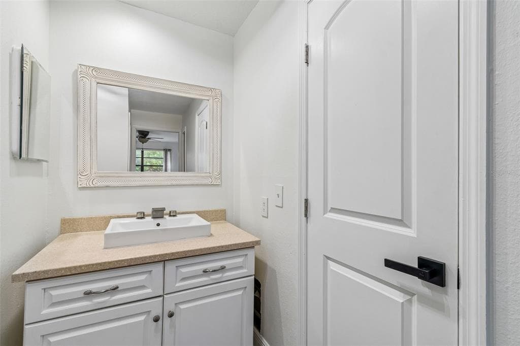 22408 SHORESIDE DRIVE photo 25
