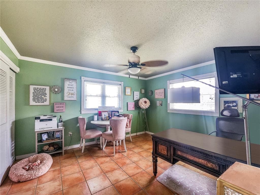 270 BELAIRE COURT 5