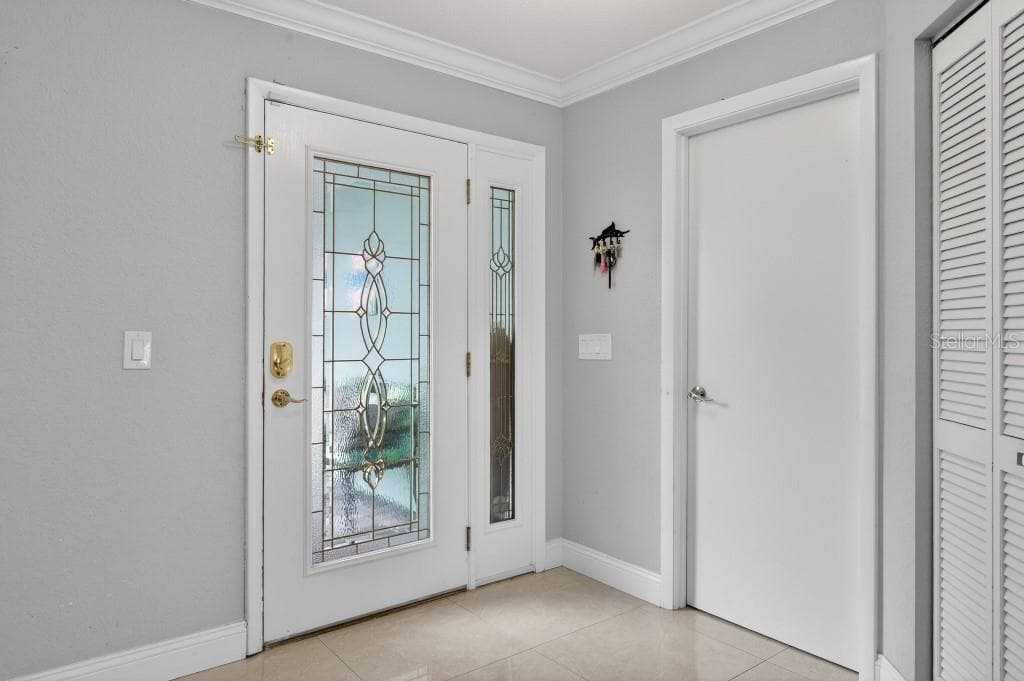 110 CIMMARON DRIVE 4