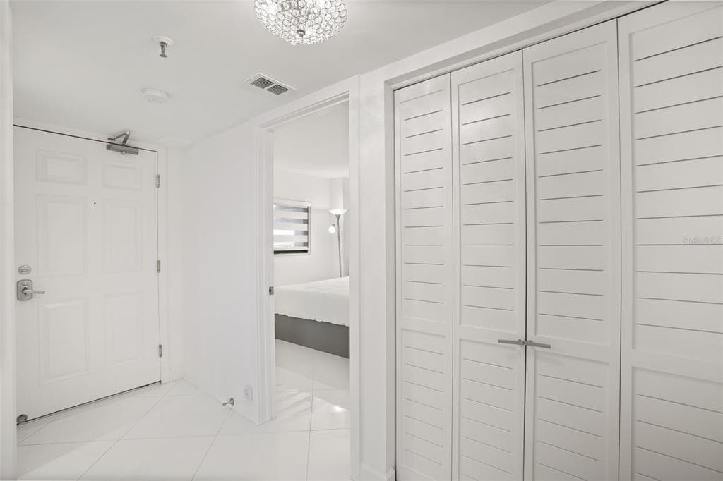 5207 S ATLANTIC AVENUE 1023 photo 10
