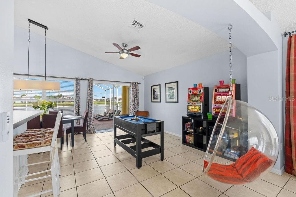 5134 VIOLET LANE photo 5