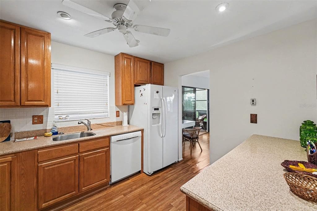5970 80TH ST N 301 photo 3