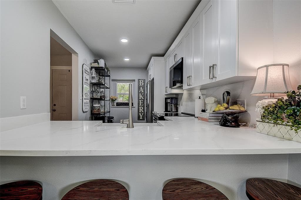 1439 WATER VIEW DRIVE W photo 9