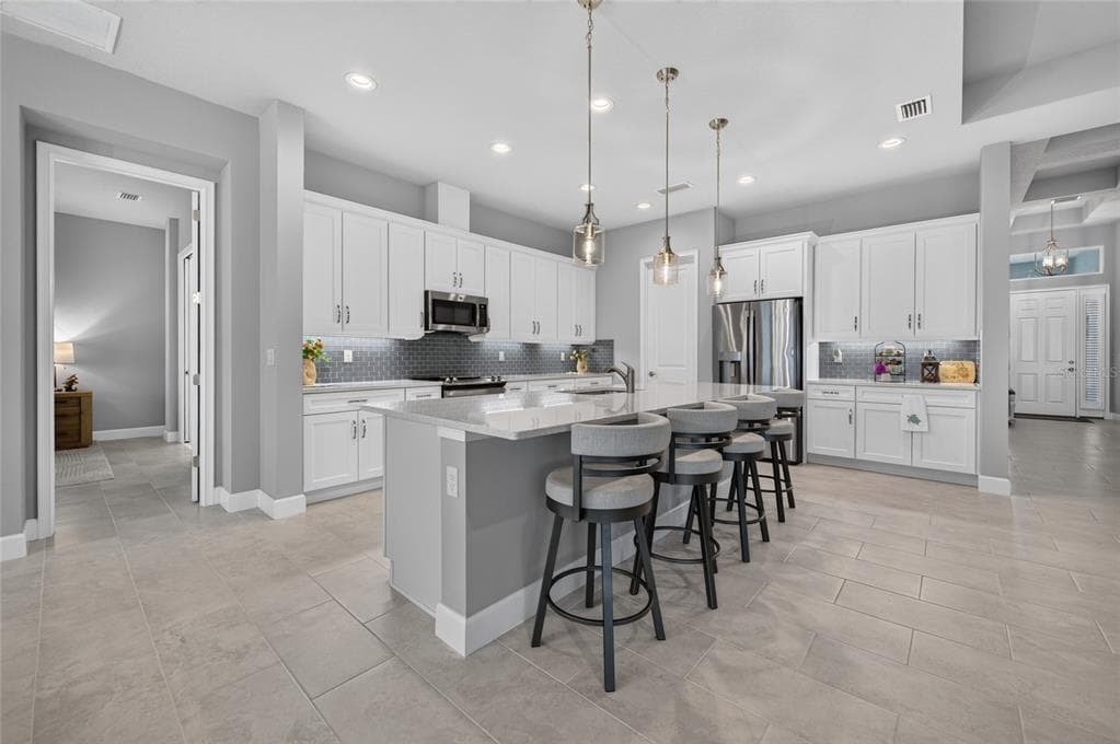 305 AQUAMARINE WAY photo 12
