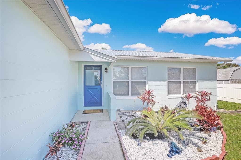 260 VENTURA ROAD 1
