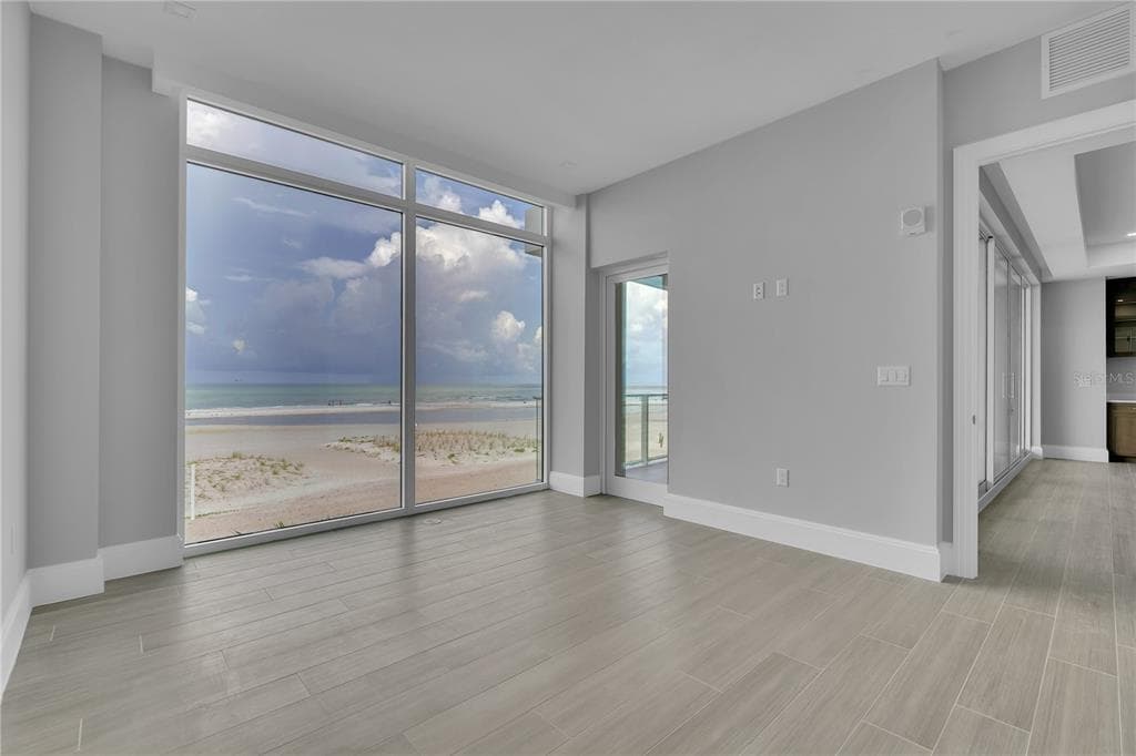 70 AVENIDA VENECCIA 202 photo 22