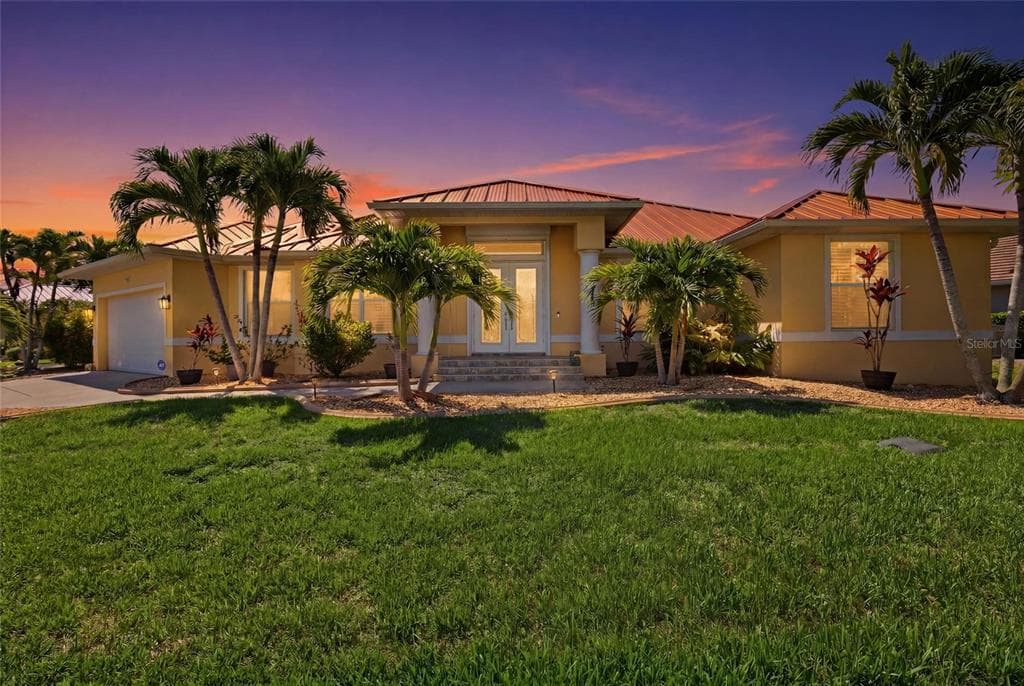 1233 SEA BREEZE COURT 1