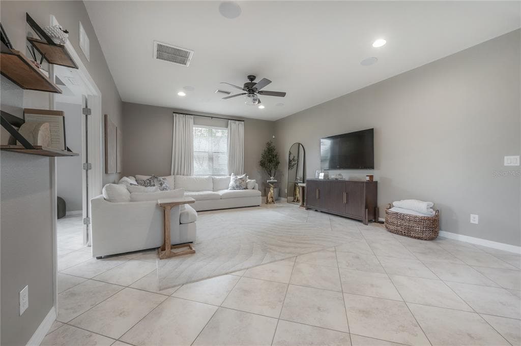9310 BLUEBERRY ASH CIRCLE photo 9