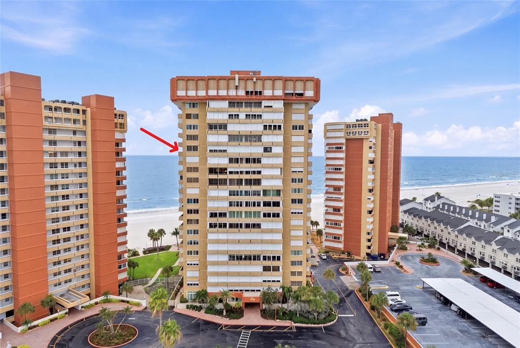17920 GULF BOULEVARD 1502 photo 4