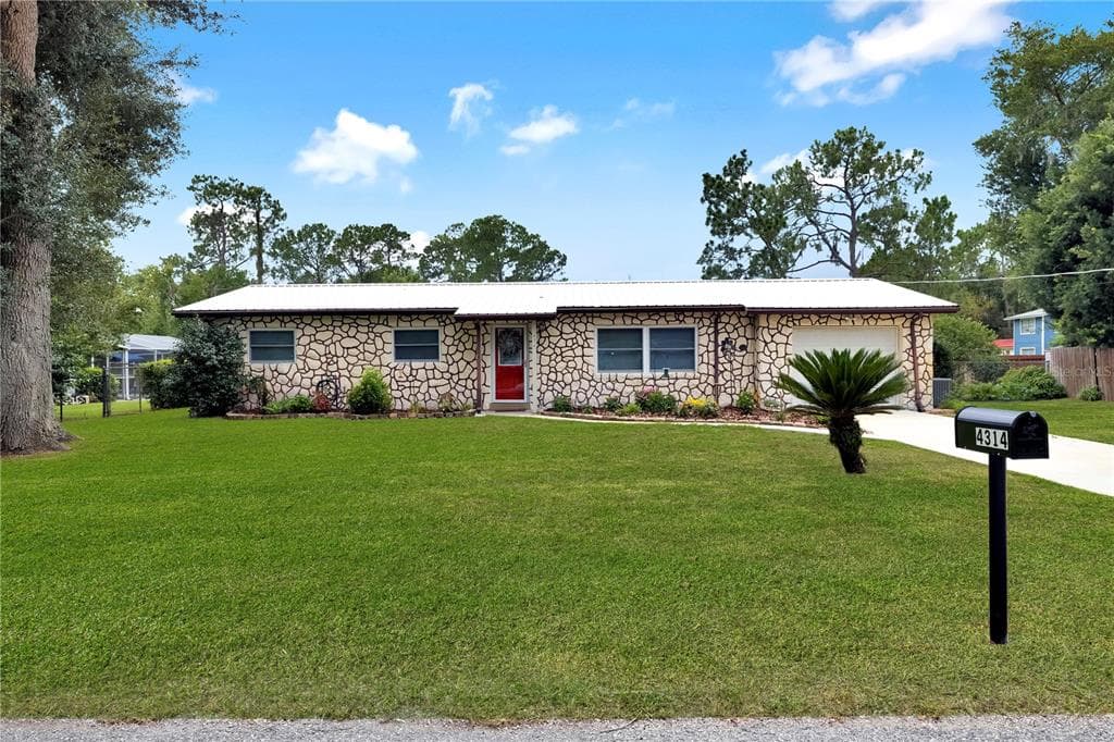 4314 LARK DRIVE photo 2