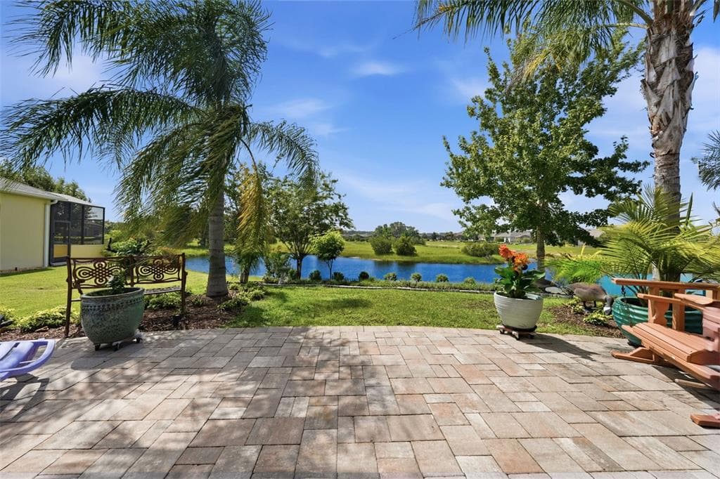 8732 PROVIDENCE COURT photo 17