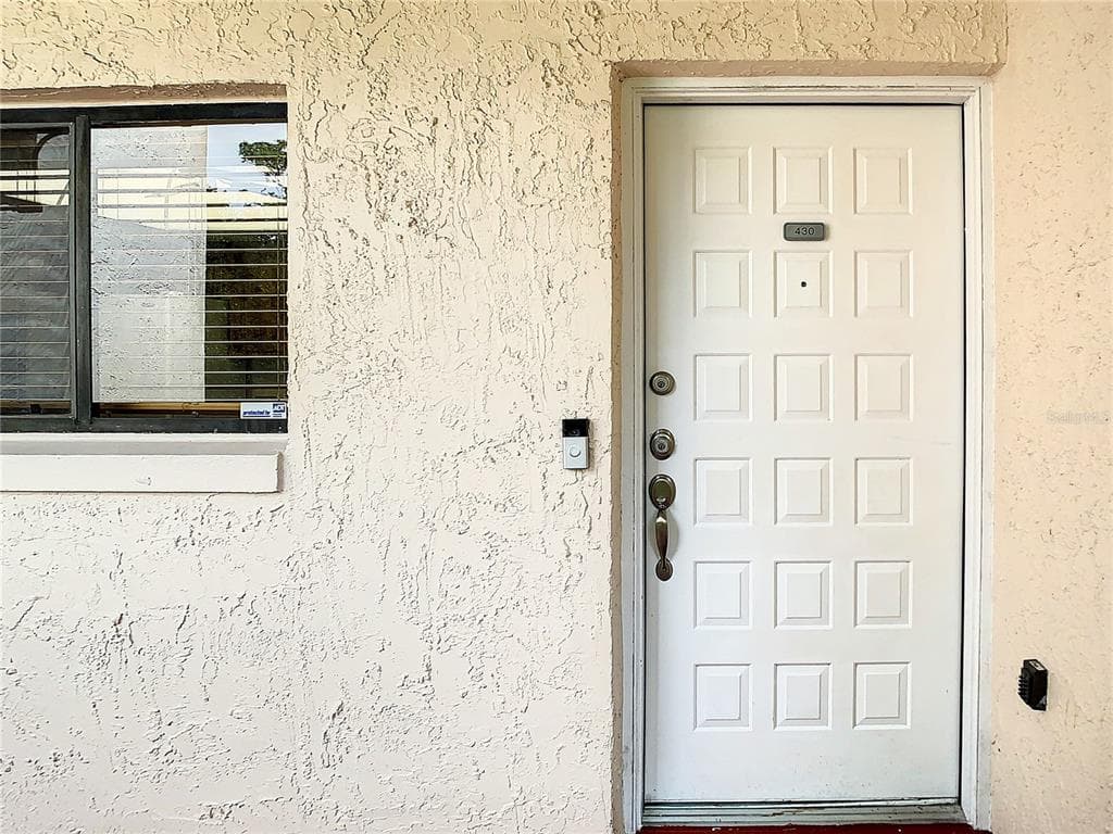 1158 CARMEL CIRCLE 430 photo 4