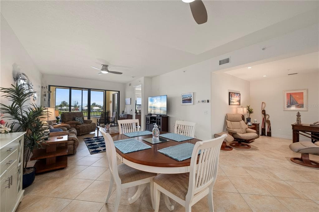 1340 ROCK DOVE COURT 123 photo 13