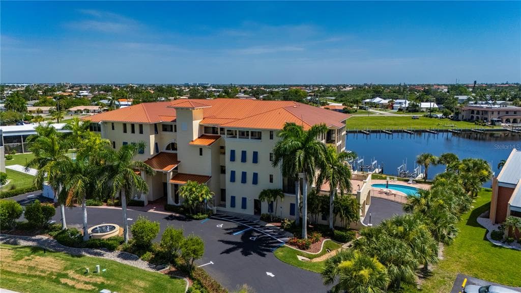 1340 ROCK DOVE COURT #123 1