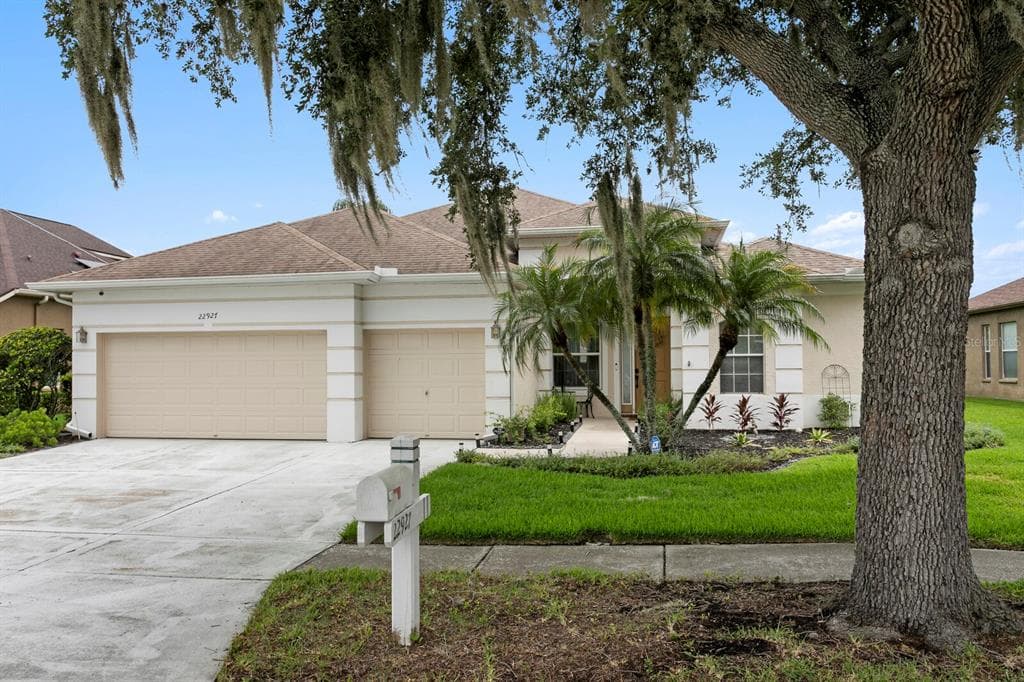 22927 BAY CEDAR DRIVE 4