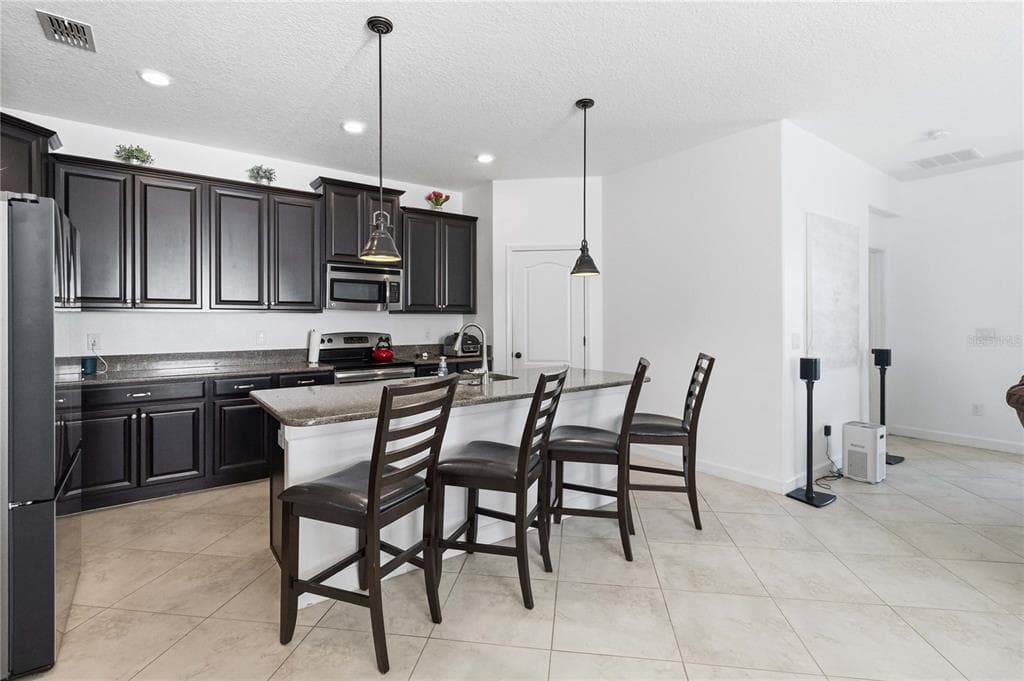 4355 SUMMER BREEZE WAY photo 9