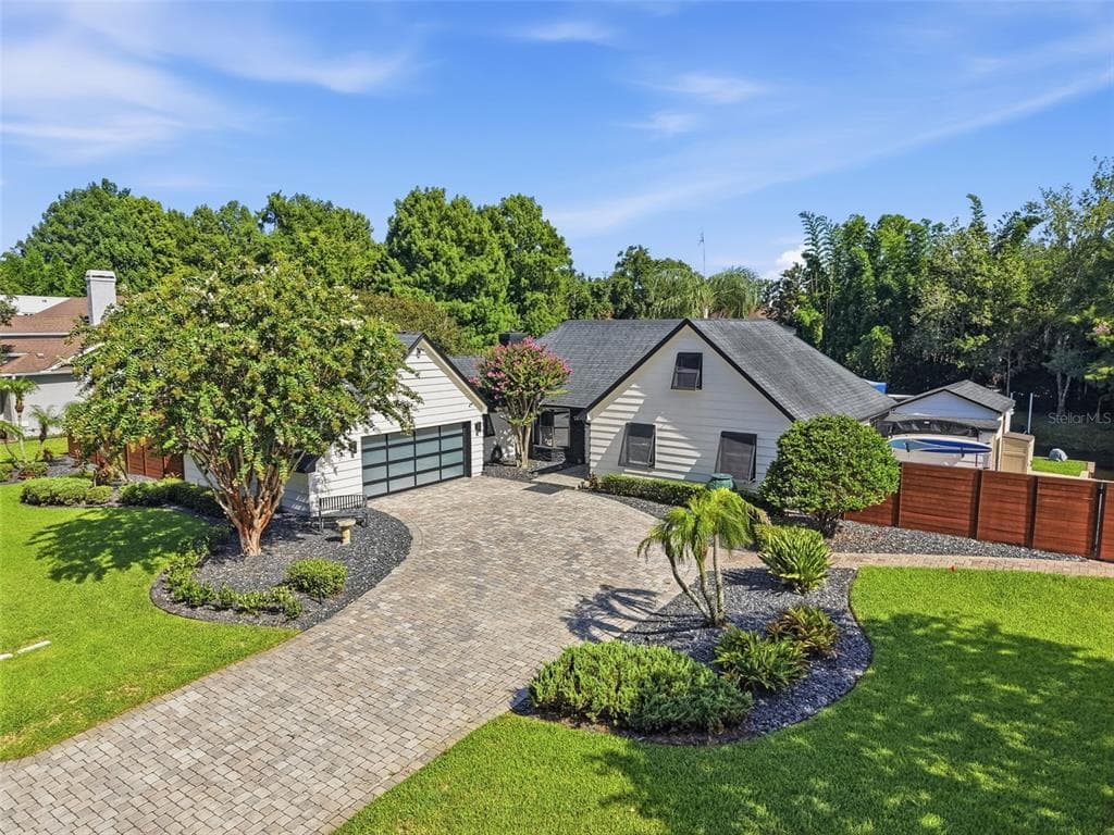 465 MANDALAY ROAD 3