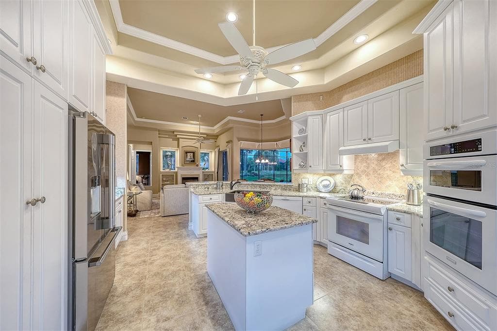 11 N CAYMAN ISLES BOULEVARD photo 24