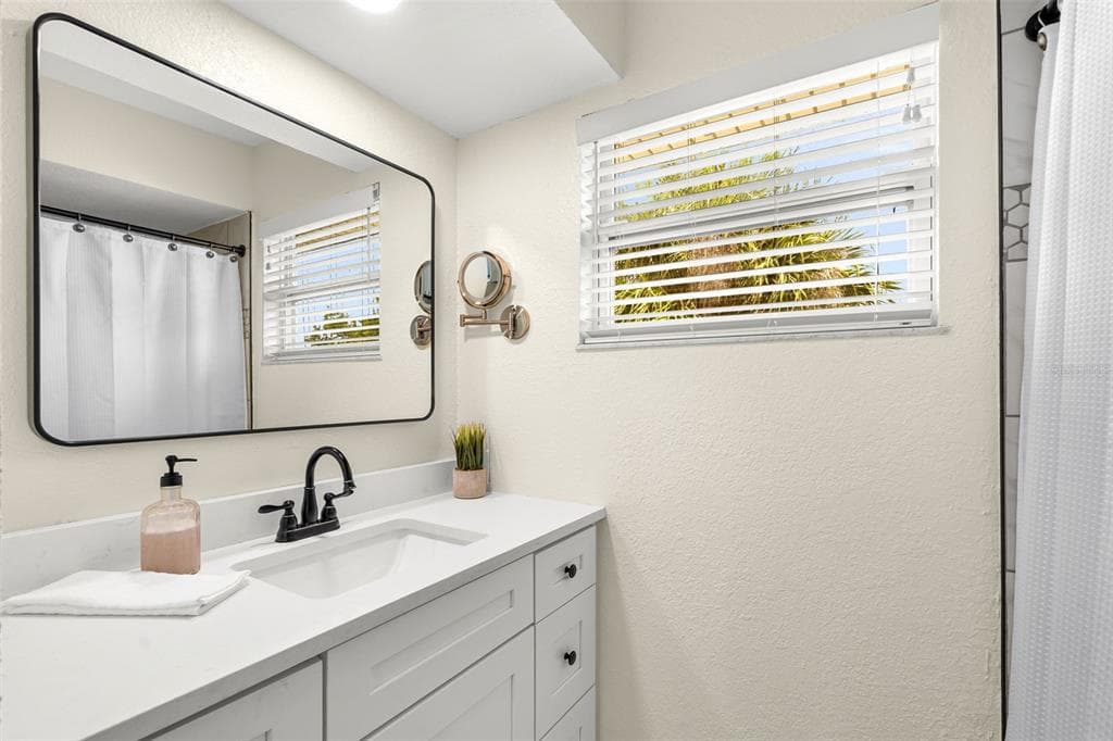 5404 BAY STATE ROAD photo 25